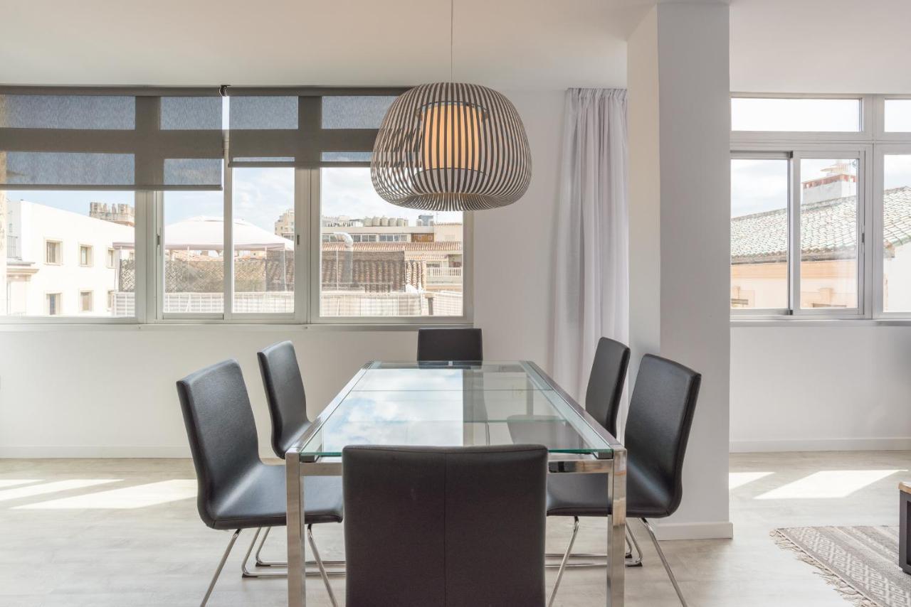 Urbe10 Angel Ganivet 2 Bedrooms Apartment Málaga Exterior foto